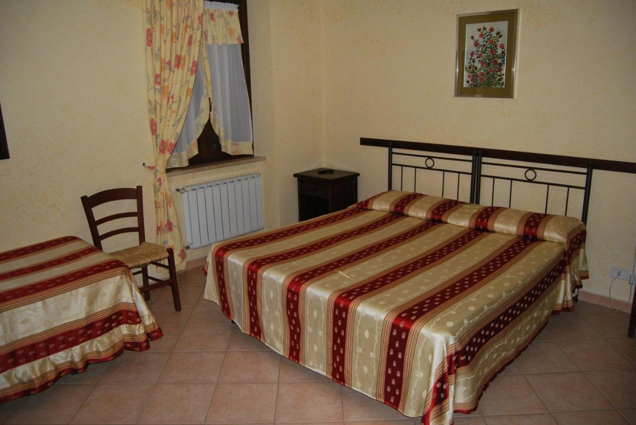Agriturismo Torre Cristina Aprilia Pokoj fotografie